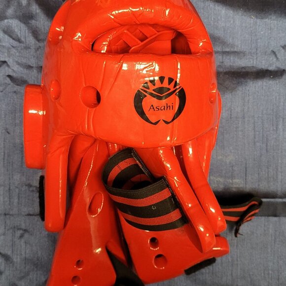 Martial arts sparring gear - Picture 5 of 9